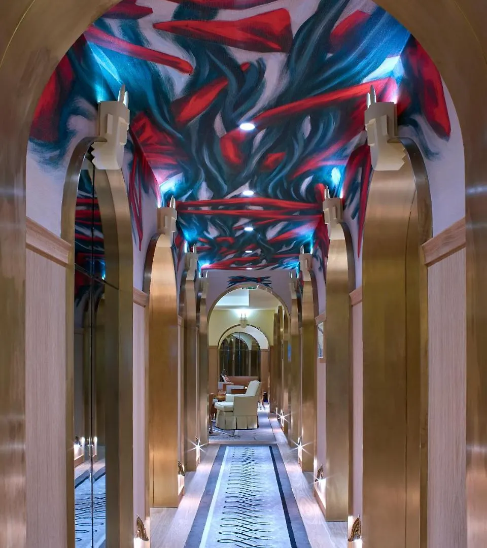 9confidentiel Hotel Paris